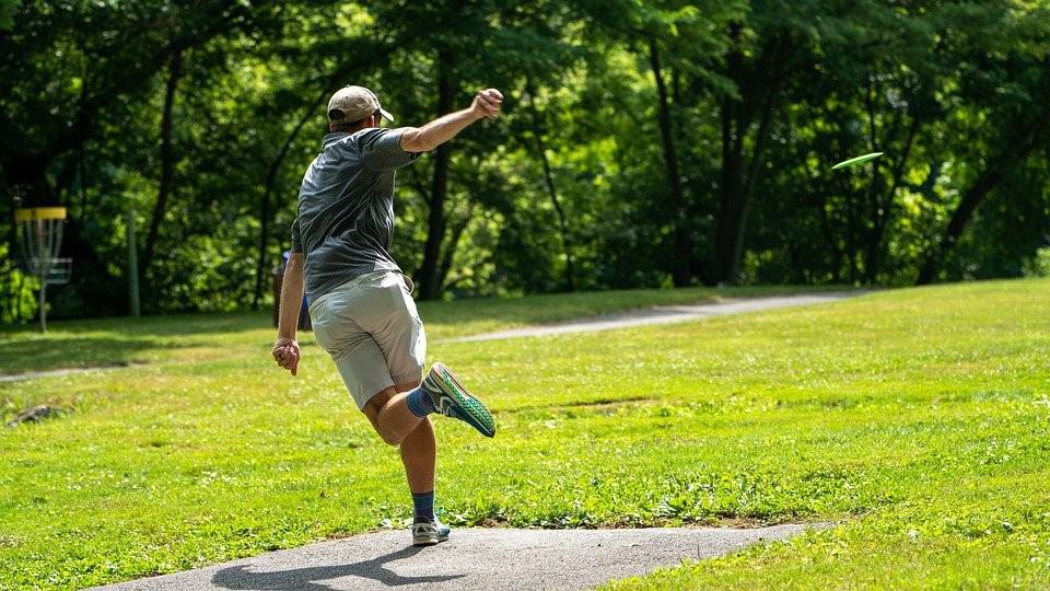 Player Playing Disc Golf